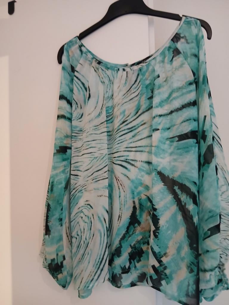 Norah blouse maat 42, turquoise/wit/zwart, zo goed als nieuw, Kleding | Dames, Overige kleuren, Maat 42/44 (L), Nieuw, Ophalen of Verzenden