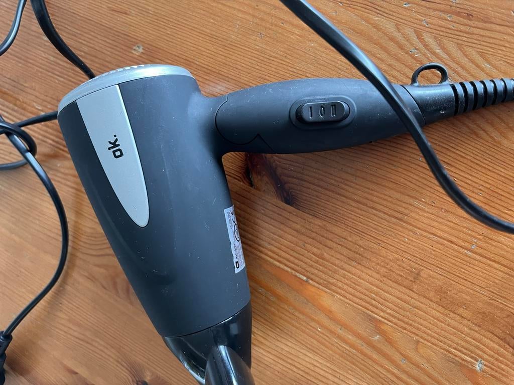 OK. Föhn - Compacte en Krachtige Haardroger, Ophalen of Verzenden, Gebruikt, Haarverzorging