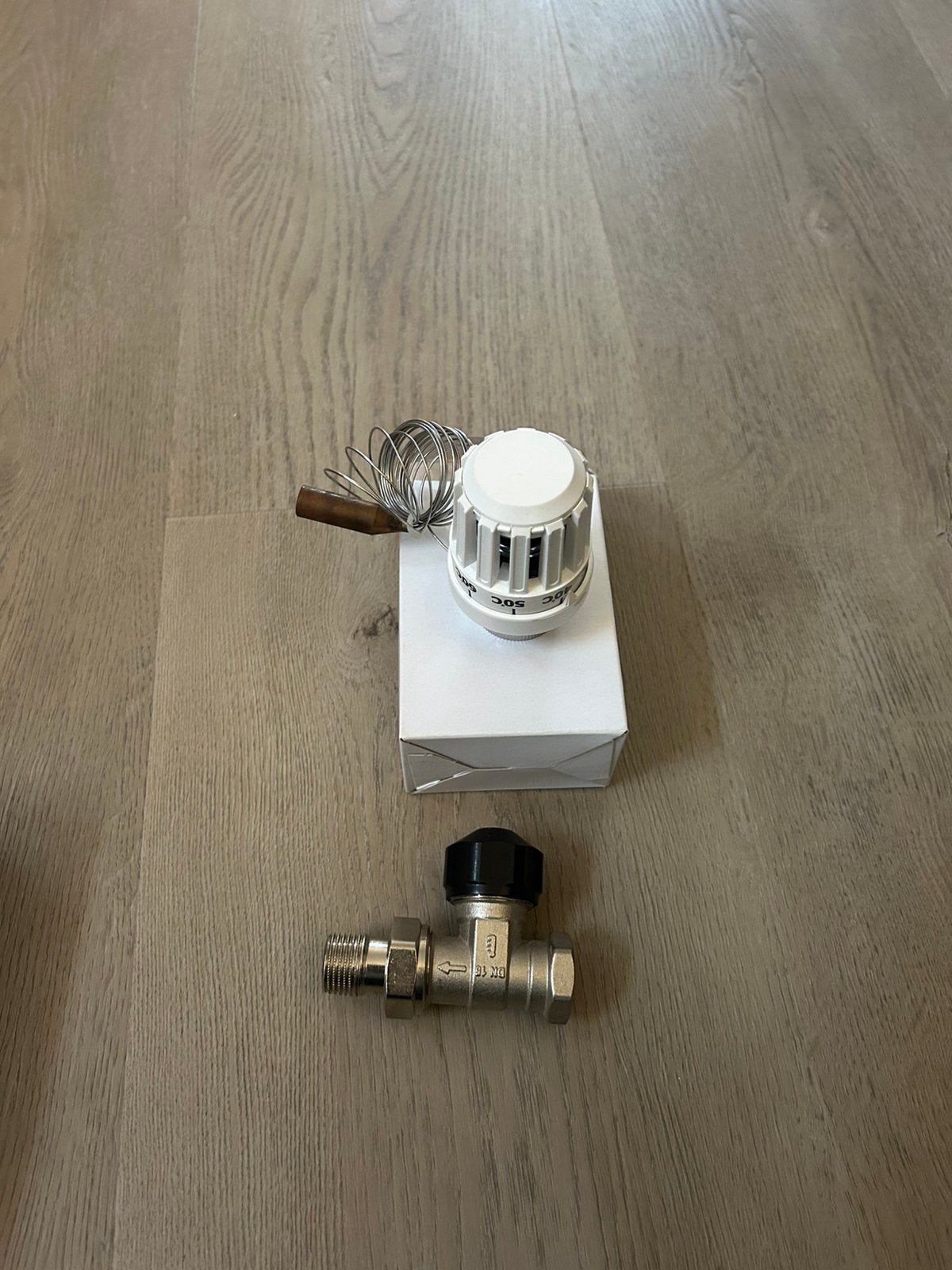 NIEUWE Vloerverwarming thermostaatknop met kraan, Doe-het-zelf en Verbouw, Thermostaten, Ophalen of Verzenden, Nieuw