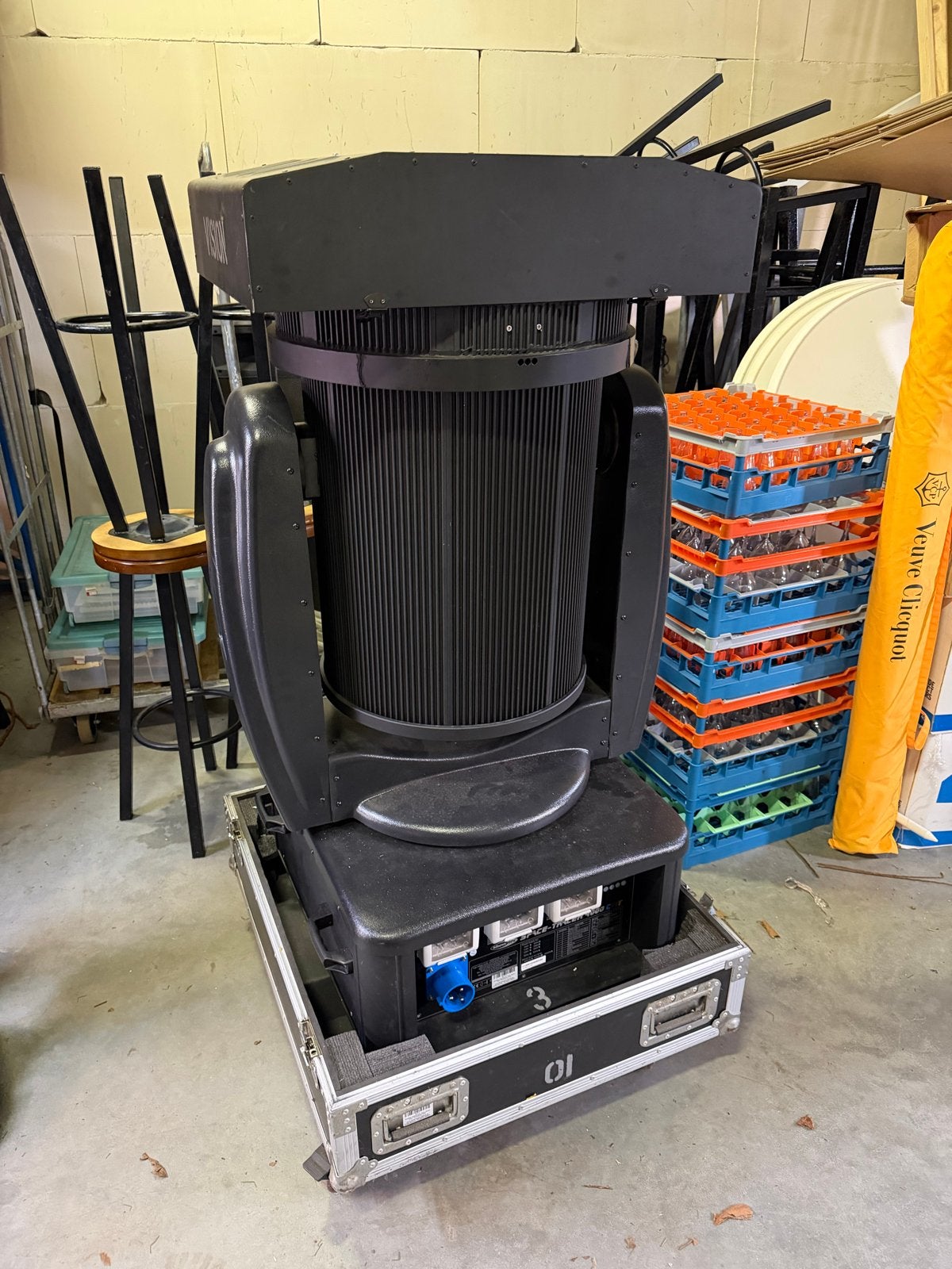 Showtec Space-Tracer 4000 CMY voor onderdelen, Ophalen, Info@pestmanevent.support, Gebruikt, Showtech
