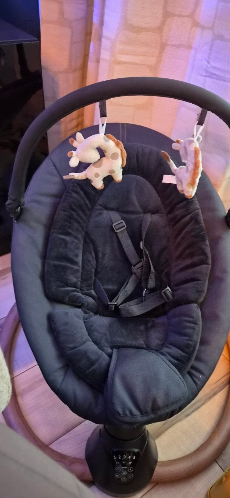 Comfortabele babyschommel met speeltjes, Ophalen of Verzenden, Zo goed als nieuw