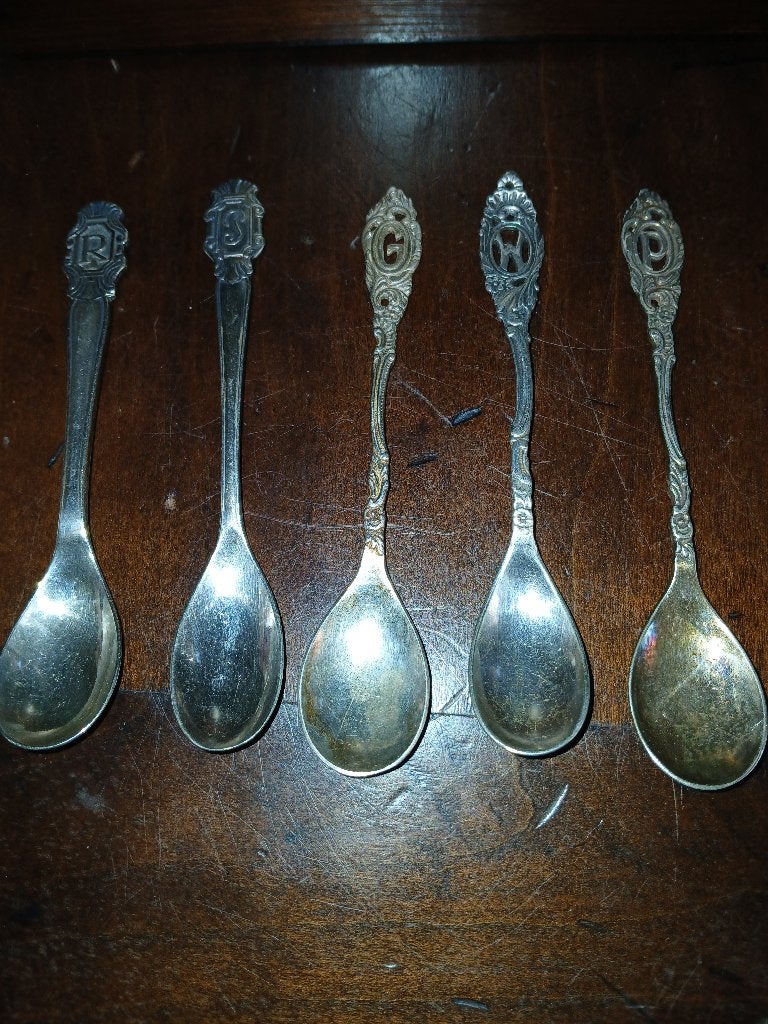 Set van 5 antieke verzilverde verzamellepels met initialen, Antiek en Kunst, Ophalen of Verzenden