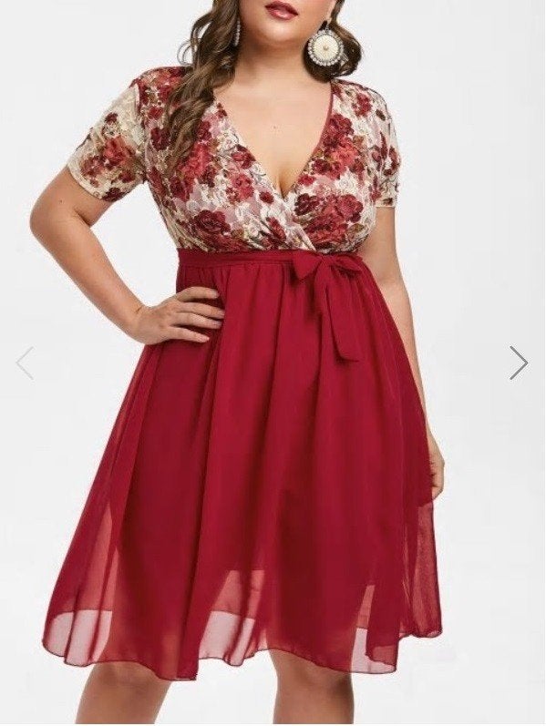 Mooie bordeaux rode feestelijke jurk maat 5xl / us22, Kleding | Dames, Grote Maten, Ophalen of Verzenden, Nieuw, Rood, Jurk