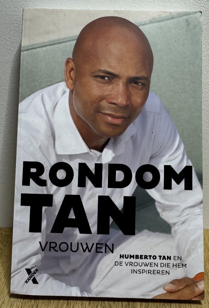 Xander Rondom Tan En vrouwen die hem inspireren, Ophalen of Verzenden, Zo goed als nieuw