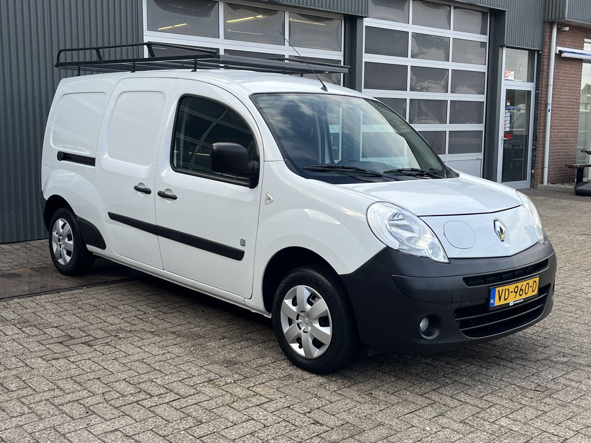 Renault Kangoo Express Z.E. Maxi Koop accu SOH 81% Airco Imp, Auto's, Stof, Gebruikt, Renault, Wit