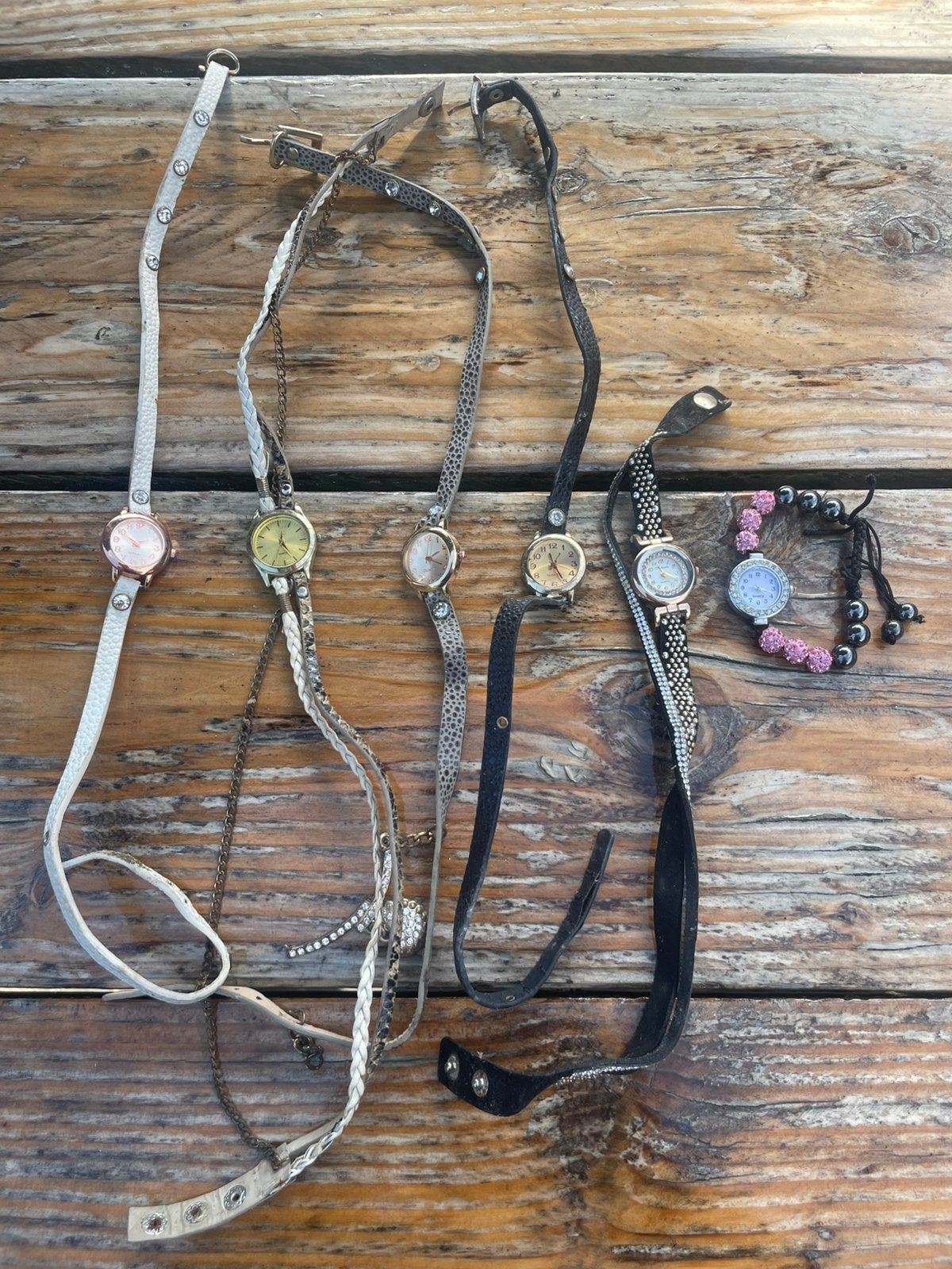 Dameshorloges/wikkelarmband horloges - 5 stuks - Ibiza style, Overige merken, Overige materialen, Gebruikt, Polshorloge