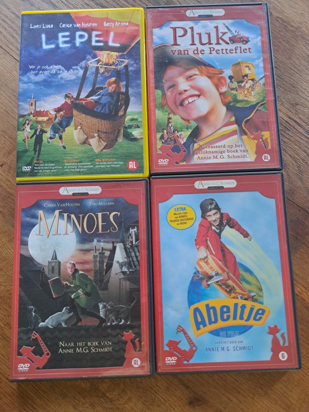 Annie M.G. Schmidt DVD's: Pluk, Minoes, Abeltje, Lepel, Verzamelbox, Alle leeftijden, Nederlands, Zo goed als nieuw