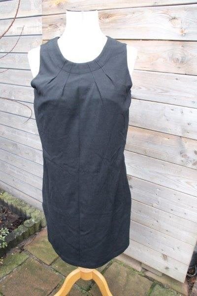 Jurk zwart Passport mt 40 Vaste prijs OPRUIMING, Kleding | Dames, Maat 38/40 (M), Passport, Zwart, Ophalen of Verzenden