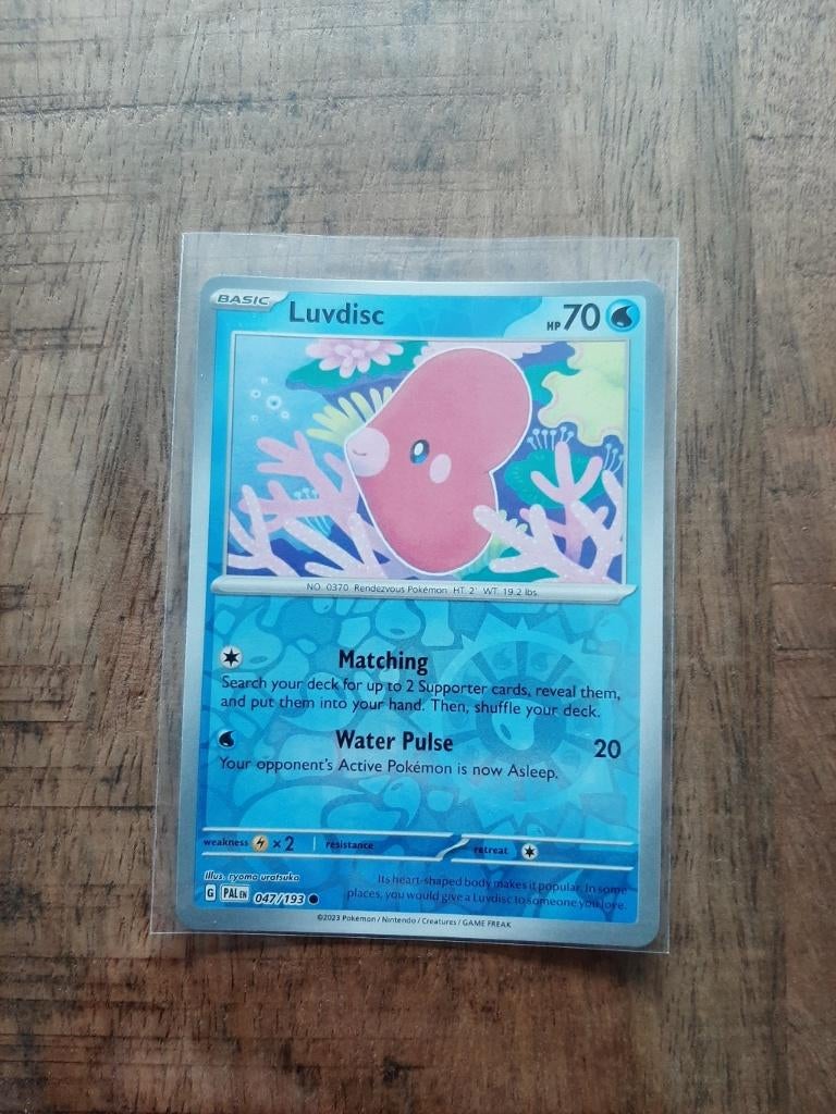 Luvdisc #47, Reverse Holo, Pokemon Paldea Evolved, Ophalen of Verzenden, Nieuw, Losse kaart