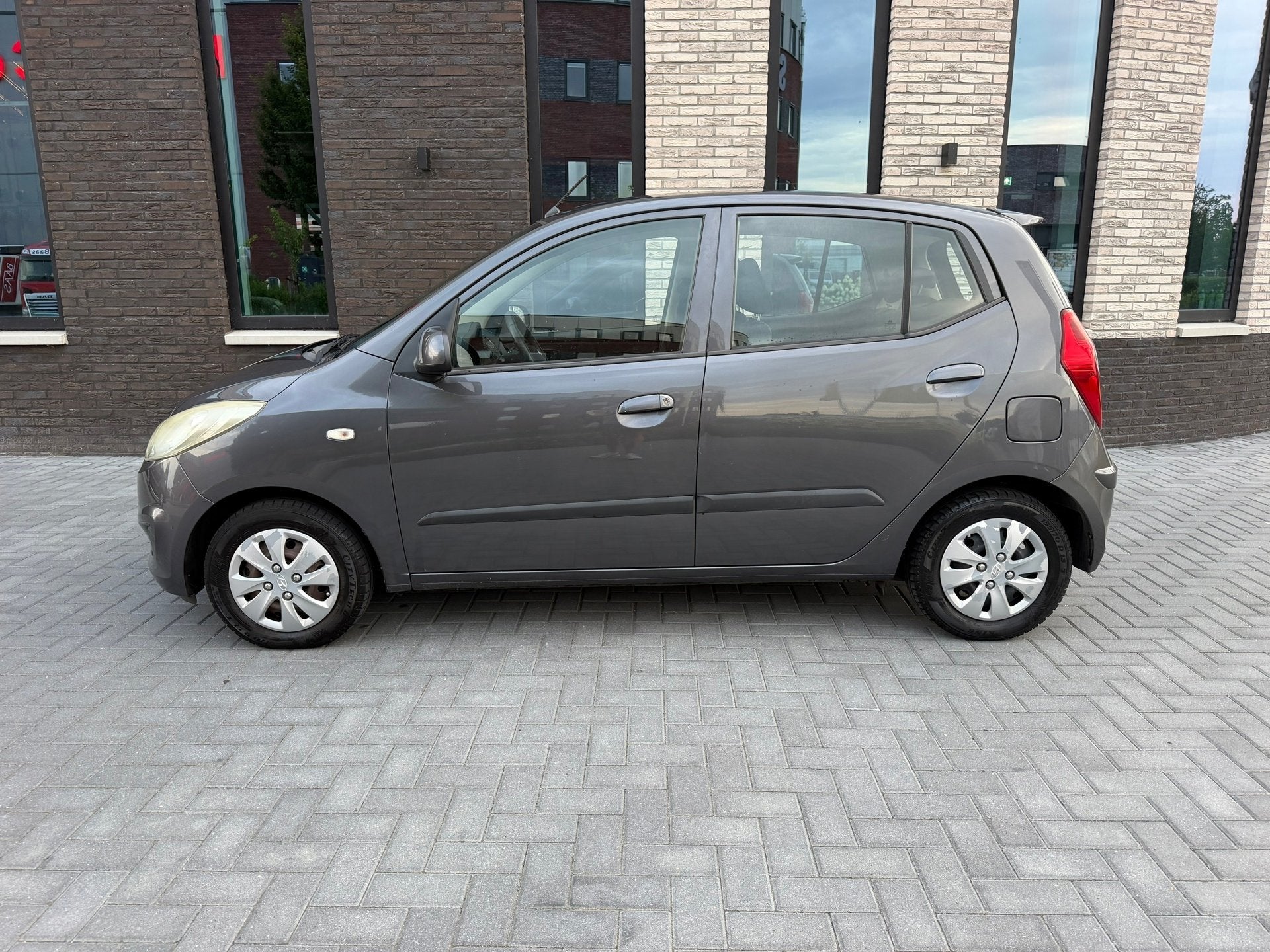 Foto 2 van Hyundai i10 1.1 i-Drive Cool