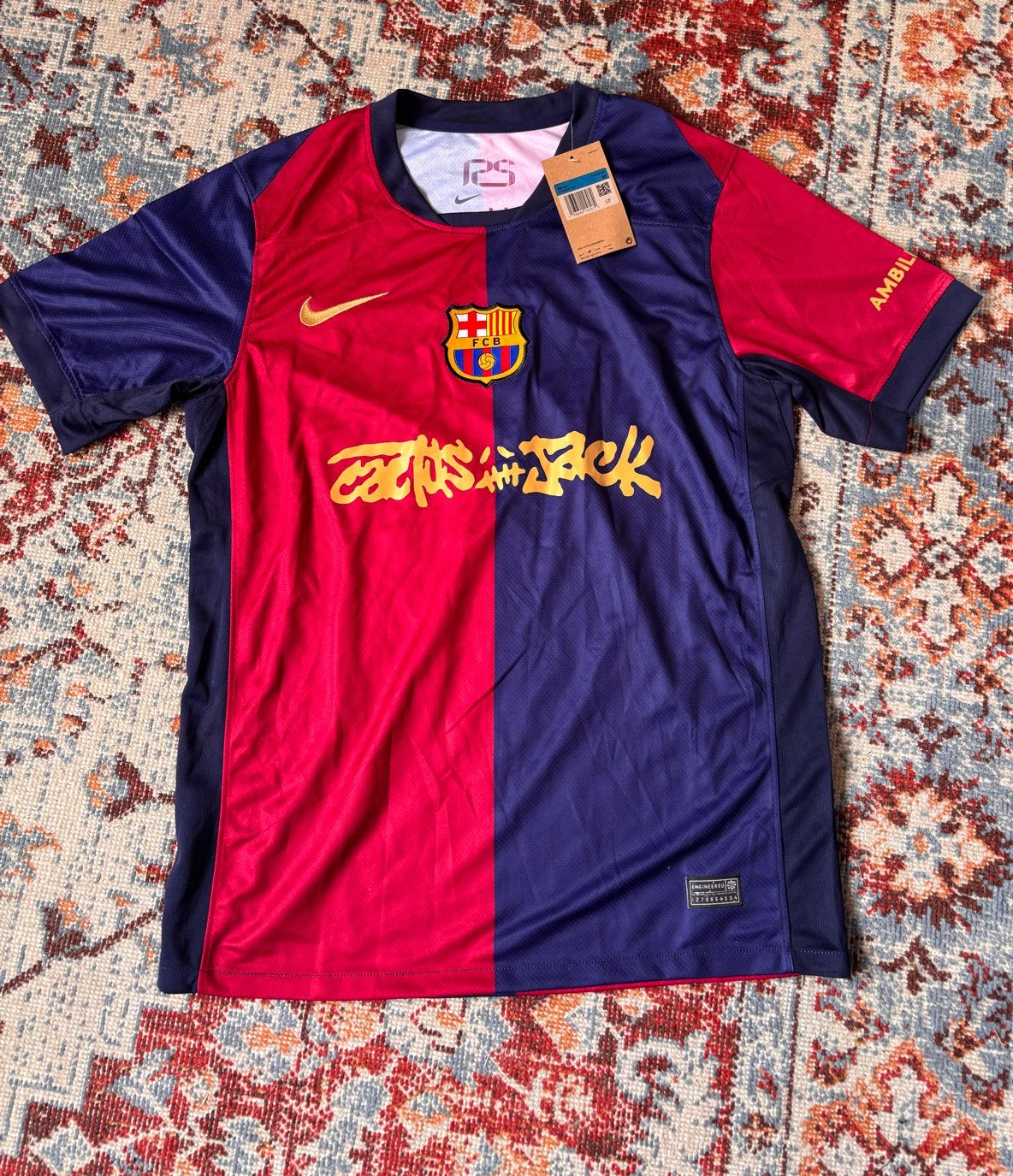 Nike FC Barcelona x Travis Scott voetbalshirt - Nieuw, Ophalen of Verzenden, Nieuw, Overige maten, Meerkleurig