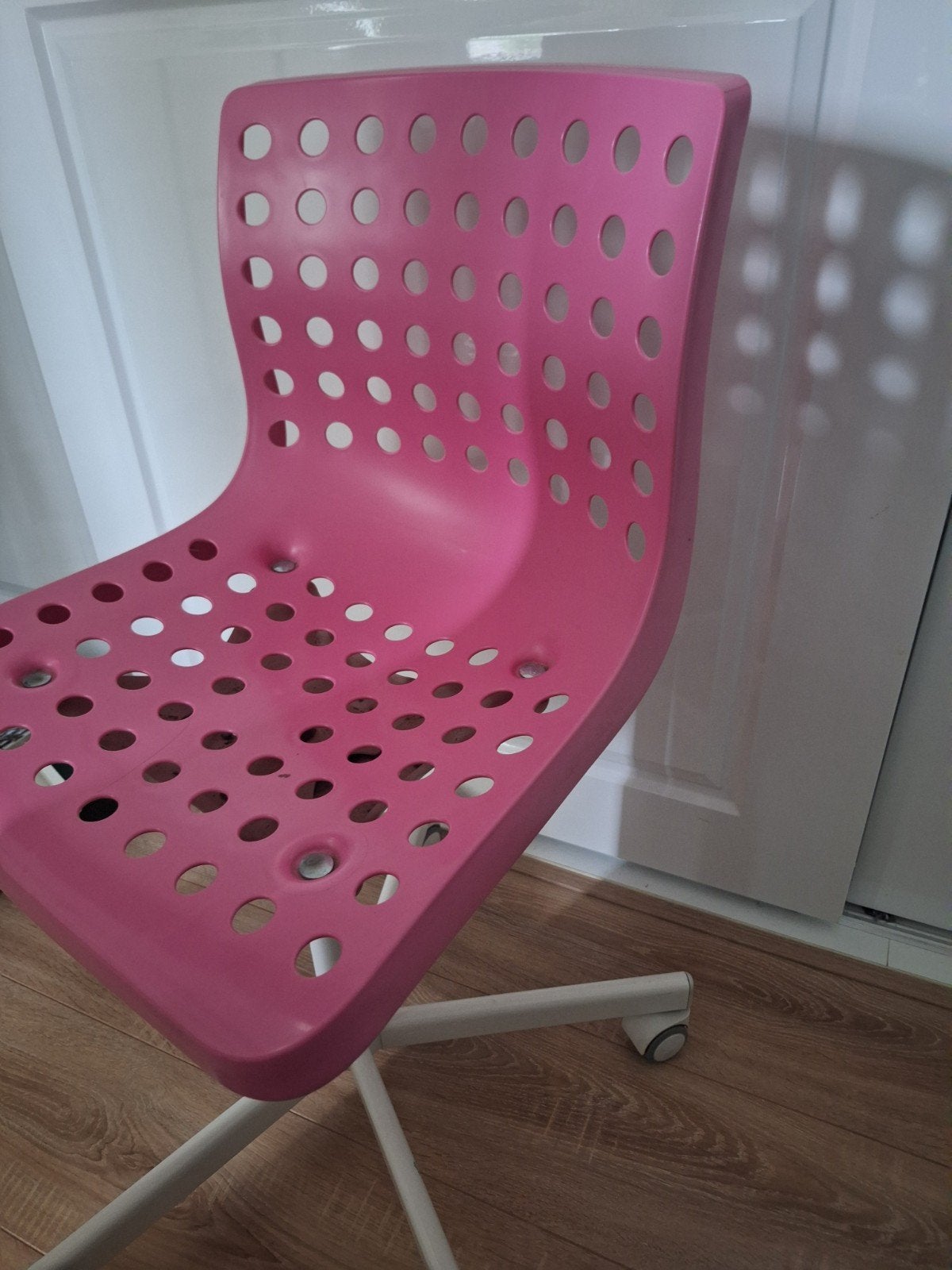 Roze bureaustoel met wieltjes - Ideaal voor kinderbureau, Ophalen, Gebruikt, Roze, Bureaustoel