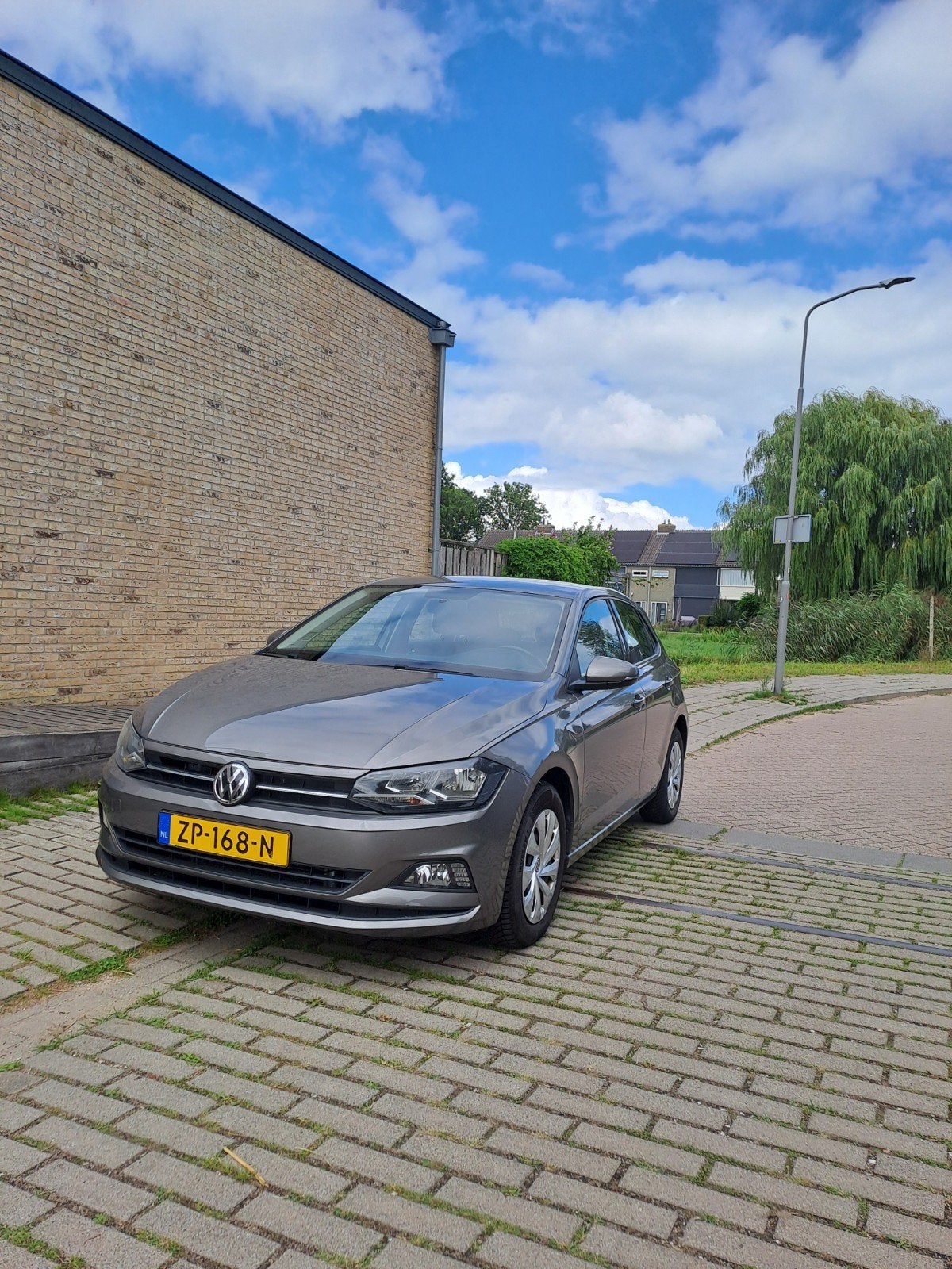 Volkswagen Polo 1.0 TSI 95pk 2019 Grijs, APK tot juli 2027, Auto's, Volkswagen, Stof, 40 €/maand, Origineel Nederlands, Handgeschakeld