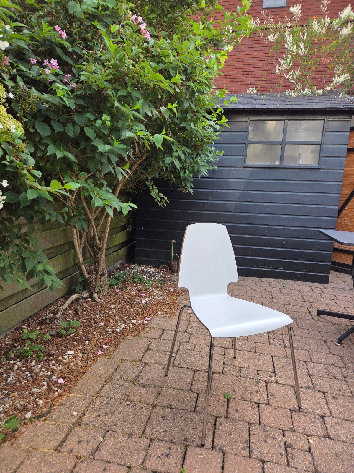 4 Witte Houten Stoelen met Stalen Poten, Ophalen