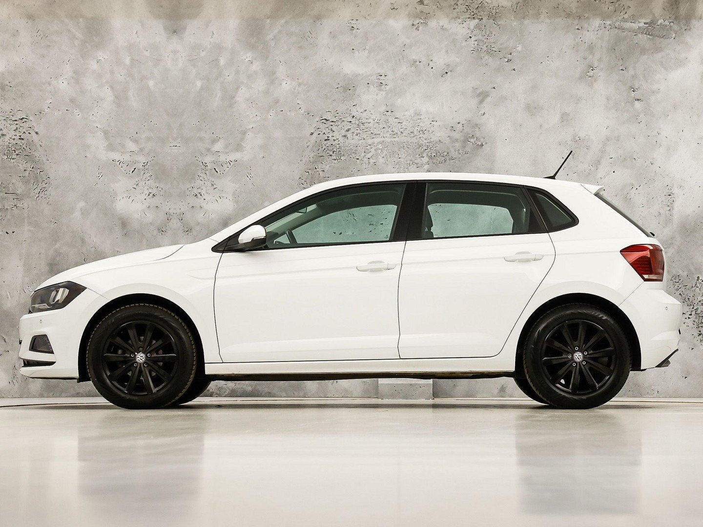 Volkswagen Polo 1.0 Sportline (APPLE CARPLAY, GROOT NAVI, CL, Auto's, Stof, Gebruikt, Wit, Bedrijf