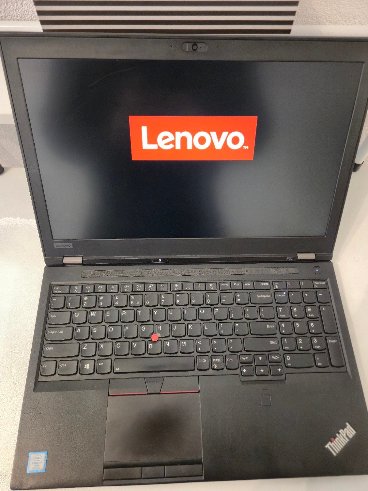 Lenovo P52 (Workstation) i7/32GB/477GB/Zwart, Ophalen, Lenovo Thinkpad, Met videokaart, 2 tot 3 Ghz