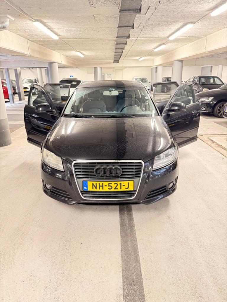 Audi A3 1.4 Tfsi 92KW Sportback 2010 Zwart, Voorwielaandrijving, 125 pk, 680 kg, 4 cilinders