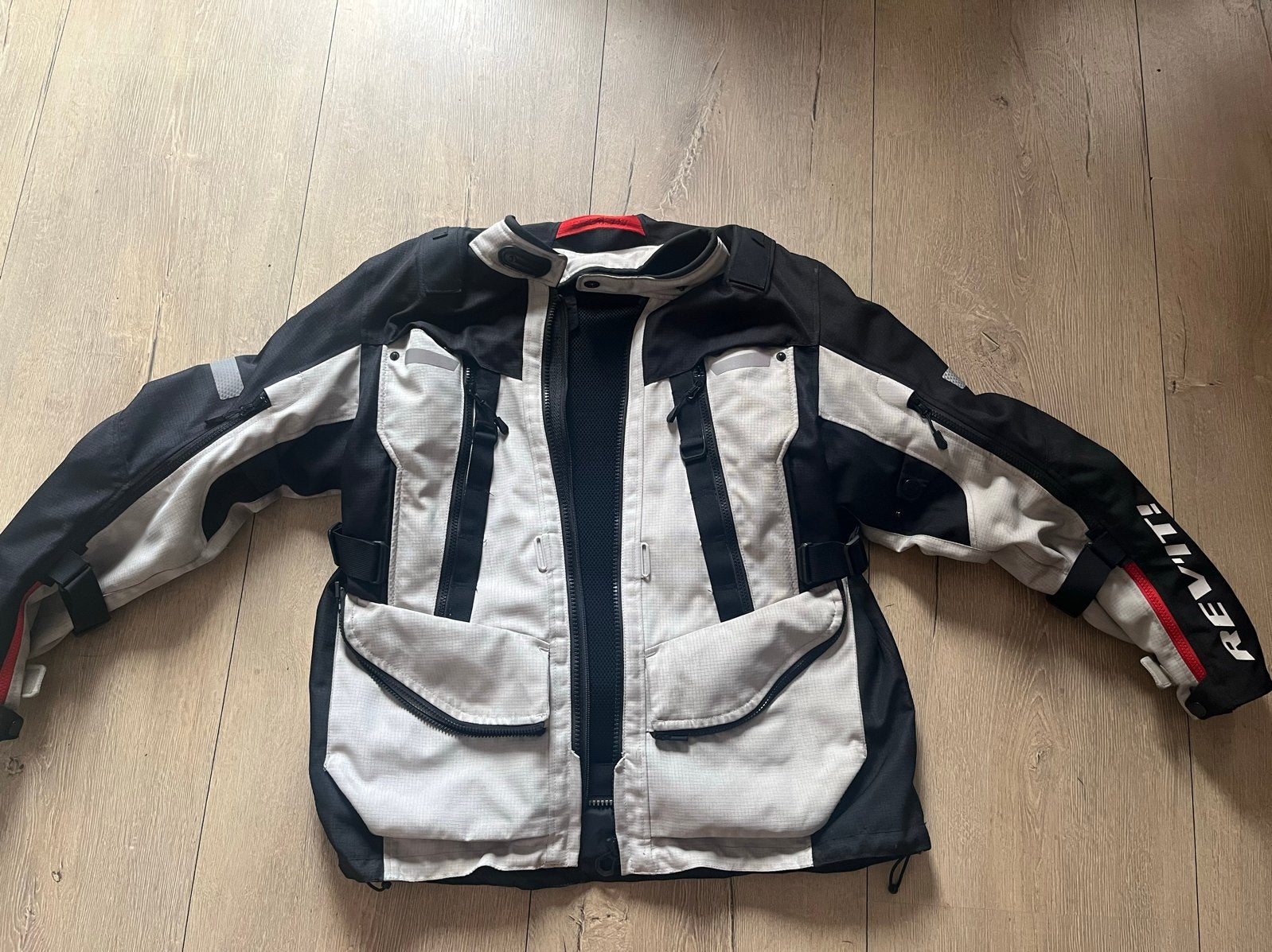 REV’IT! Sand 4 H2O Motorpak – Jas + Broek – Maat XL, Motoren, Kleding | Motorkleding, Combipak, Heren, Tweedehands, Ophalen
