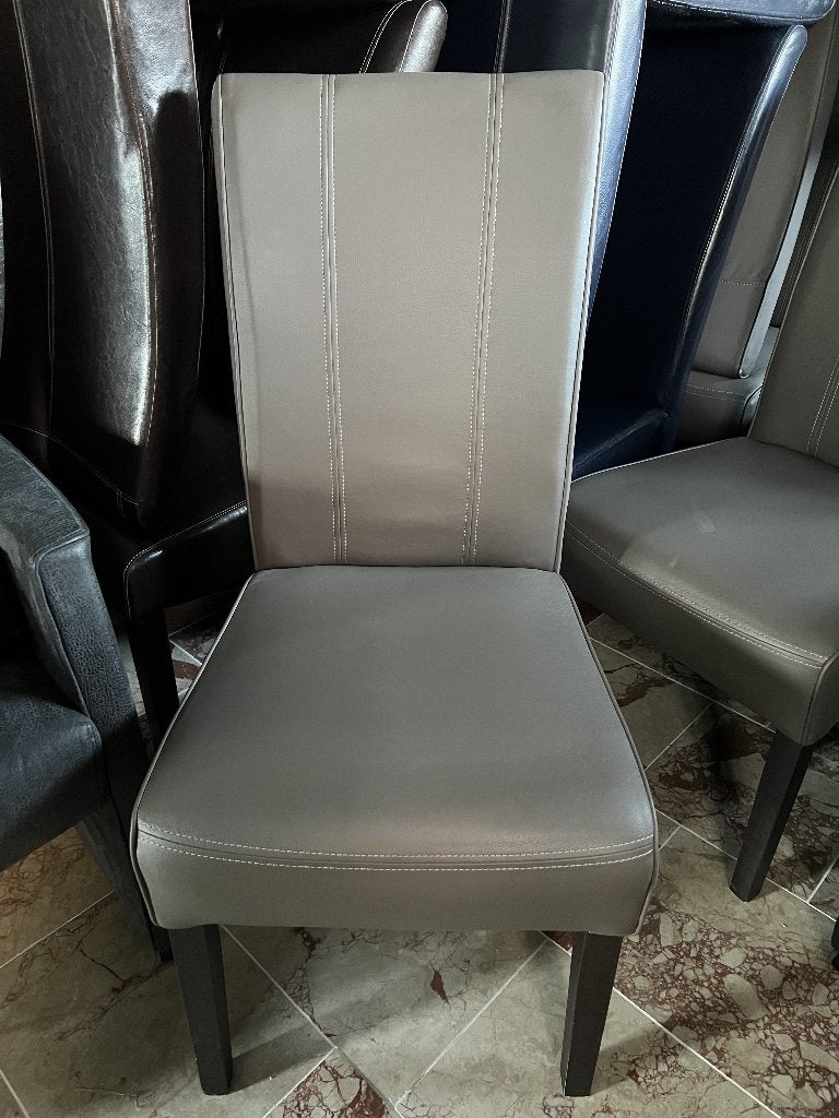 Moderne eetkamerstoelen - grijs/taupe, Ophalen, Gebruikt, Hout, Vijf, Zes of meer stoelen