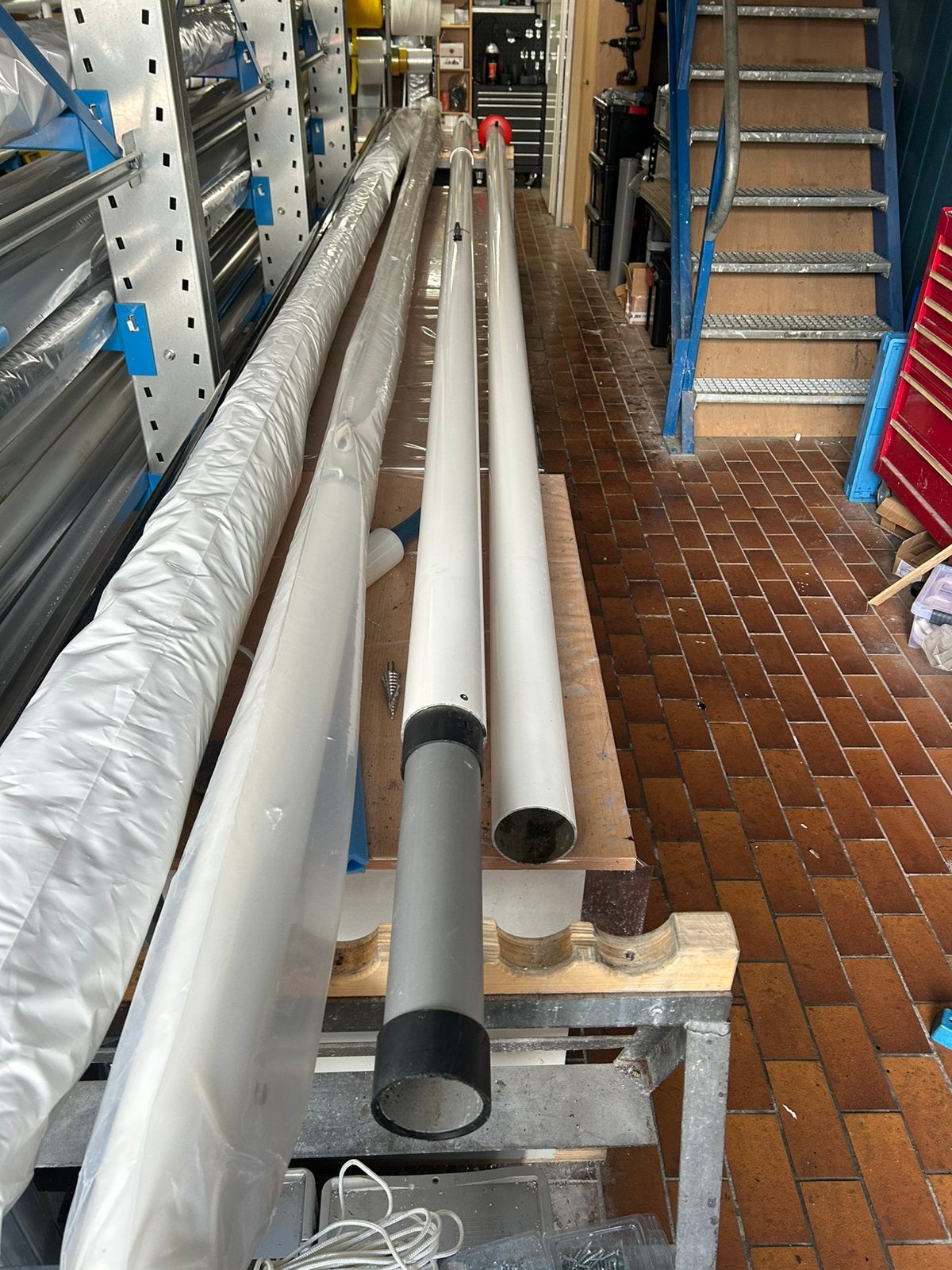 Zgan 9 meter DEELBARE aluminium vlaggenmast  90 mmøgrondbuis, Ophalen, Zo goed als nieuw