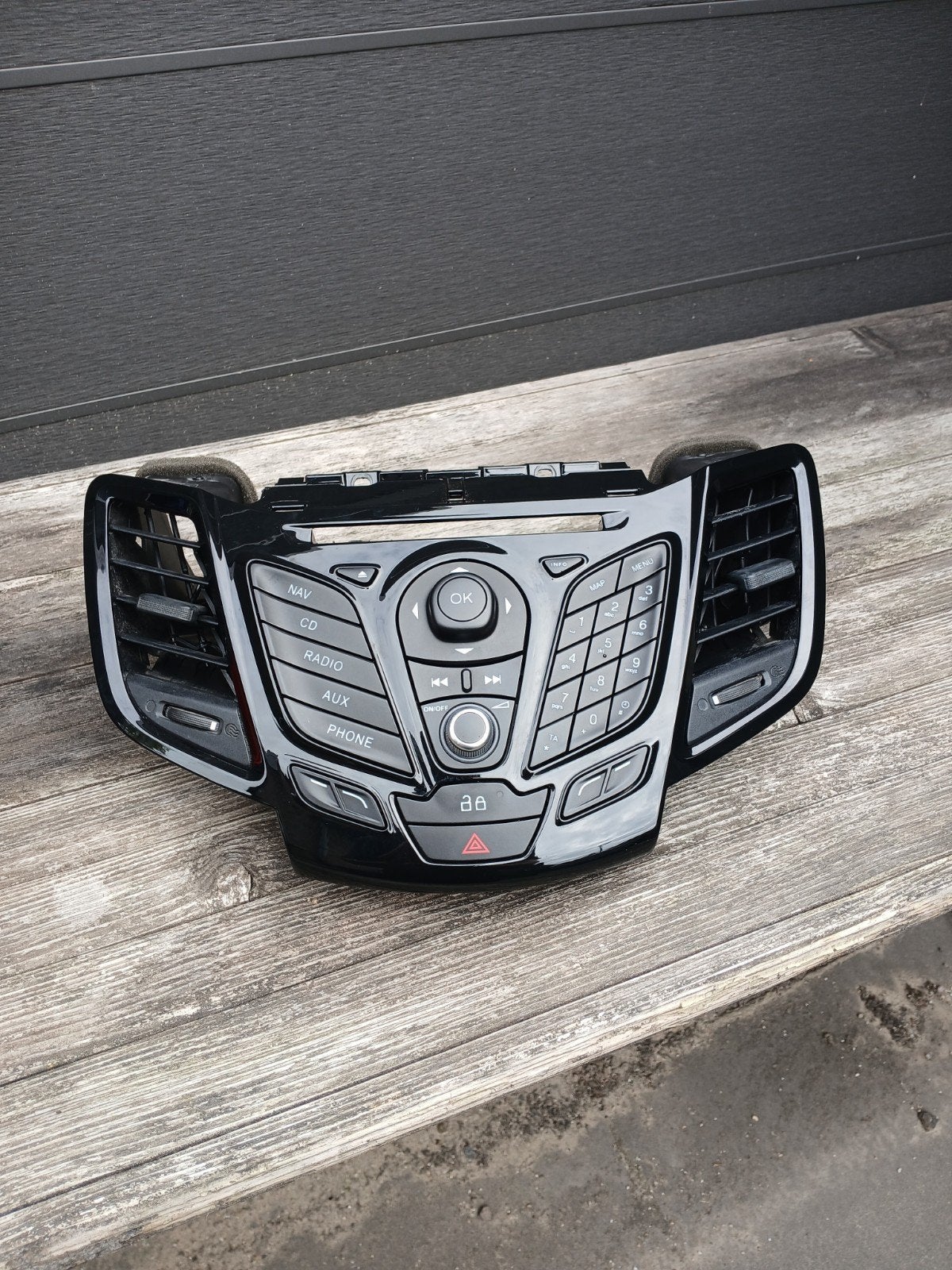 Ford Fiesta MK7 Radio Bedieningspaneel C1BT18K811RA, Auto diversen, Ophalen of Verzenden, Gebruikt