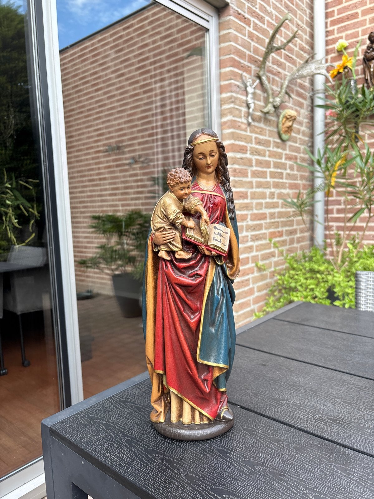 Antiek Mariabeeld met kindje Jezus, Ophalen