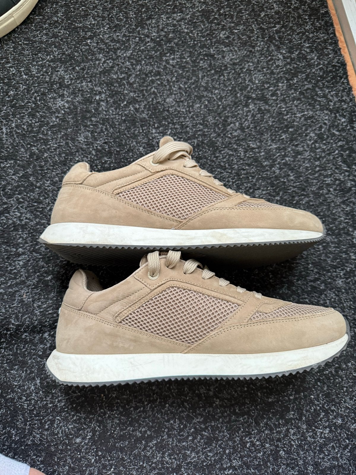Etq runner RS01 taupe sneaker maat 41, Kleding | Heren, Schoenen, Overige kleuren, Ophalen of Verzenden, Sneakers of Gympen, Gedragen