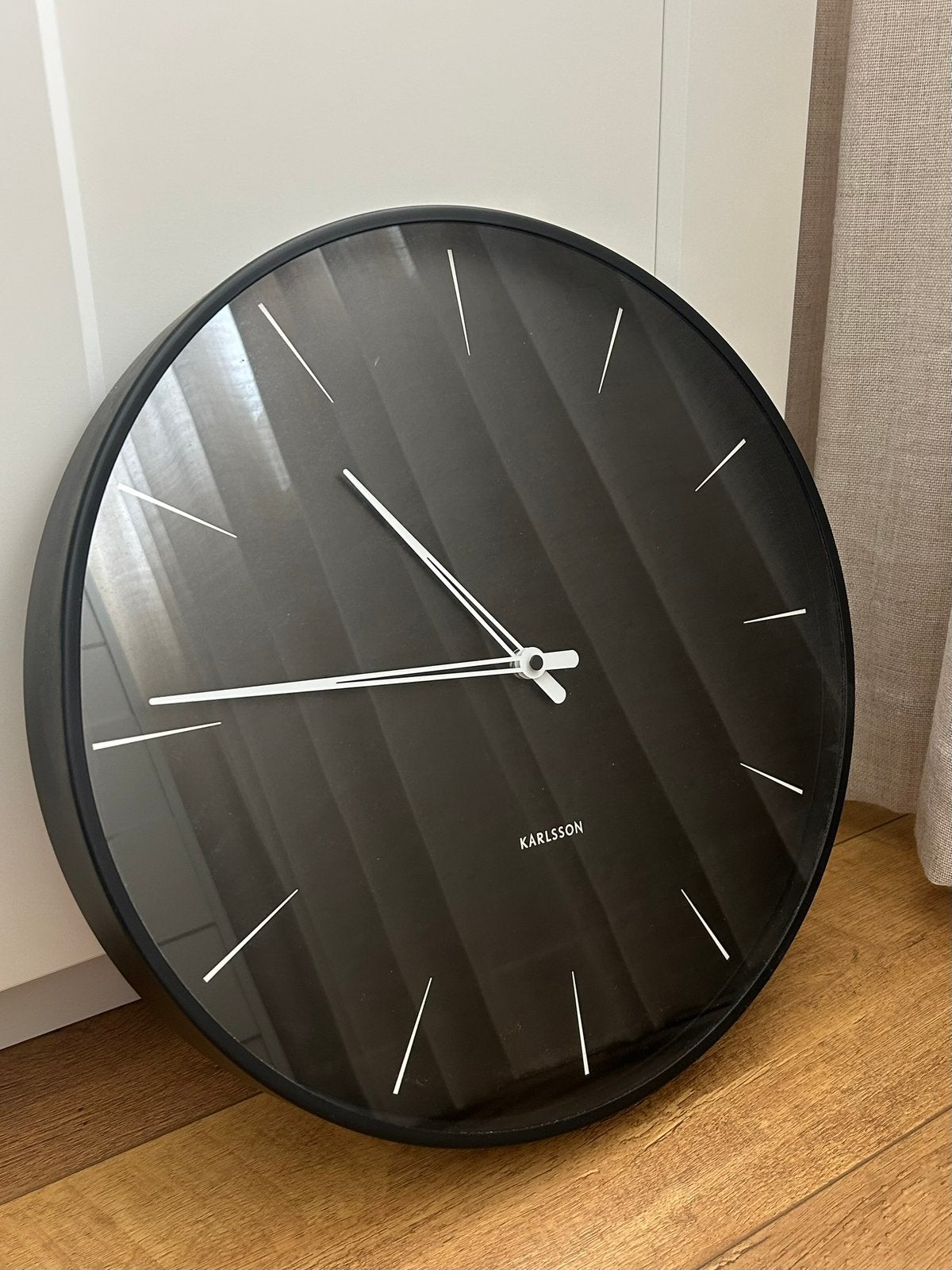 Wandklok Karlsson zwart, Ophalen of Verzenden, Zo goed als nieuw, Wandklok