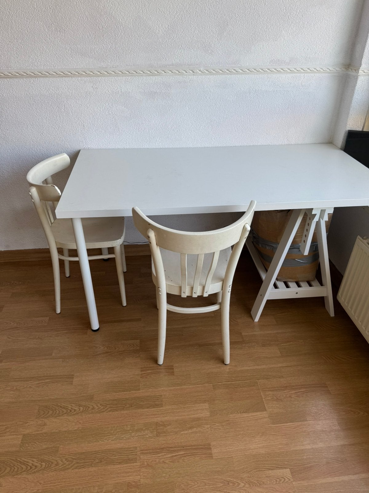 Mooie ikea tafel met 2 stoelen, 100 tot 150 cm, Zo goed als nieuw, Rechthoekig, 50 tot 100 cm