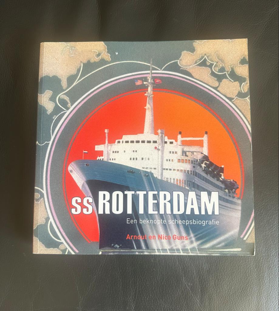 SS Rotterdam: Een beknopte scheepsbiografie - Boek, Ophalen of Verzenden, Nieuw, Boot