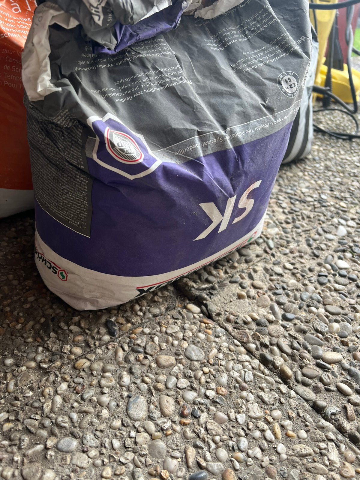 Gratis Schonox SK / Betonmortel, Ophalen, Overige materialen, Wandtegels, Minder dan 5 m²