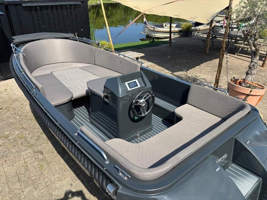 Lifestyle E tender 570 (bj 2021), Gebruikt, Polyester, Overige brandstoffen