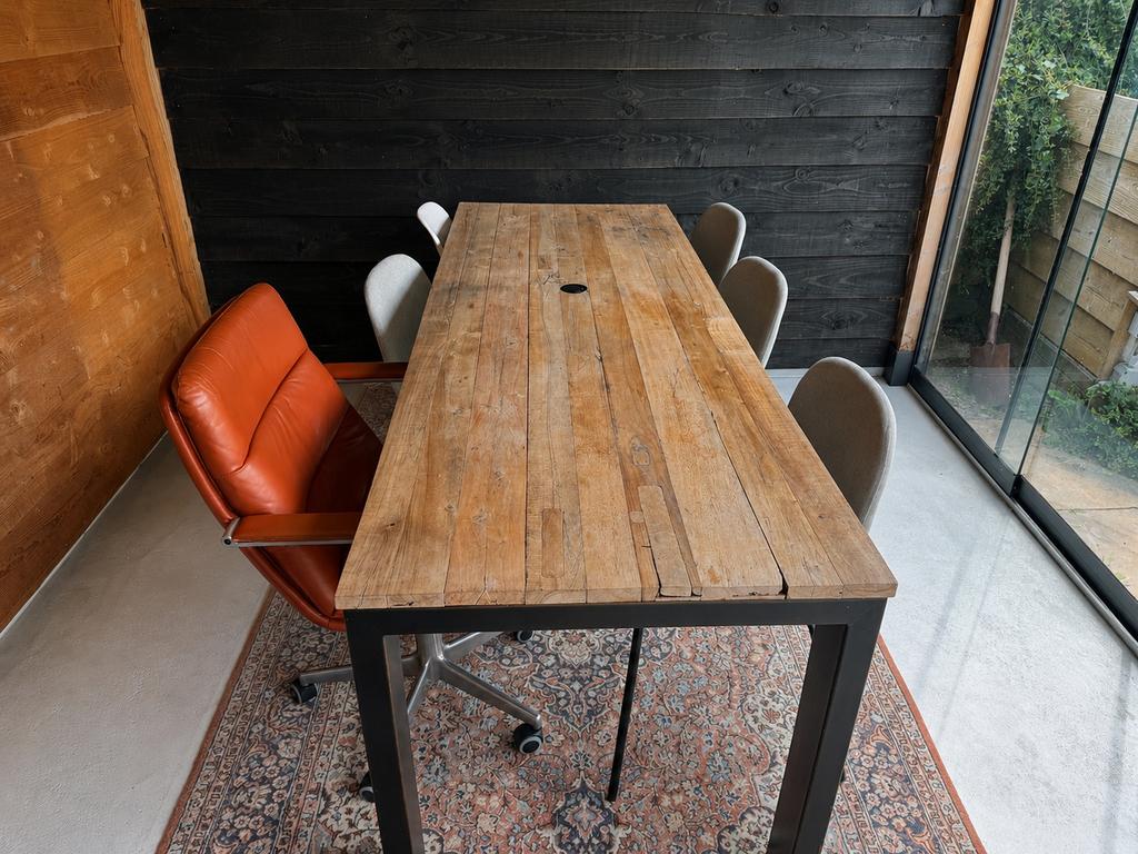 Stoere industriële teak tafel / vergadertafel, Ophalen, Gebruikt, Teakhout, 200 cm of meer