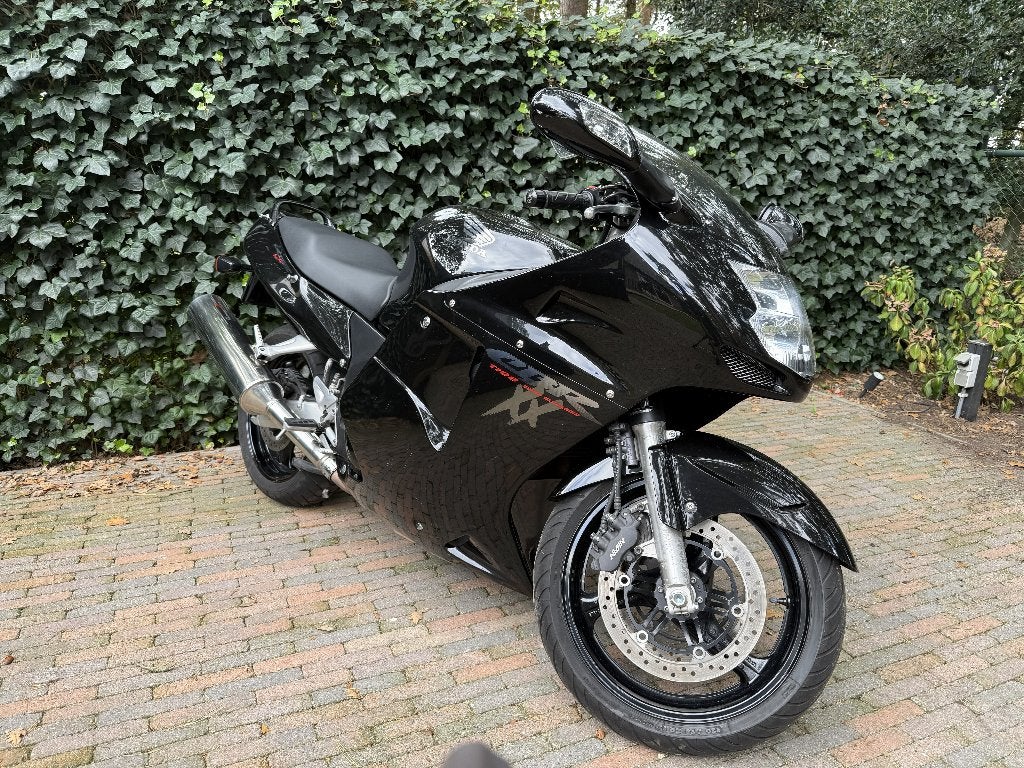 Honda CBR1100XX Blackbird | 1999 | 45.000 km, 4 cilinders, Motorrijbewijs A, Meer dan 35 kW, Handgeschakeld