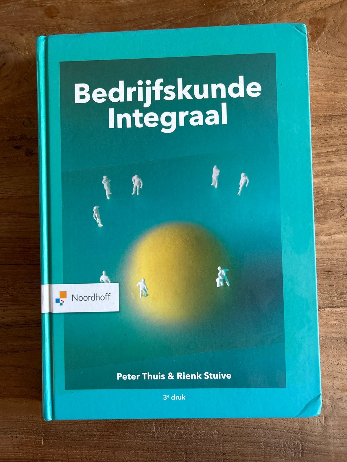 Bedrijfskunde Integraal - Peter Thuis & Rienk Stuive, Boeken, Ophalen of Verzenden, Gamma, Zo goed als nieuw, HBO
