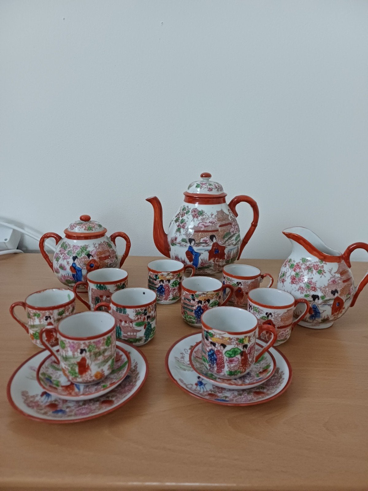 Vintage Japans theeservies - 17-delig met geisha decor, Antiek en Kunst, Ophalen of Verzenden