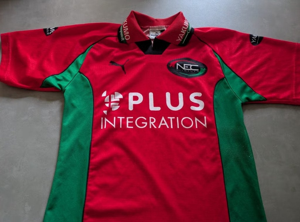 Vintage NEC Nijmegen Shirt 1997/1998 Plus Integration M, Ophalen of Verzenden, Zo goed als nieuw, Overige binnenlandse clubs, Shirt