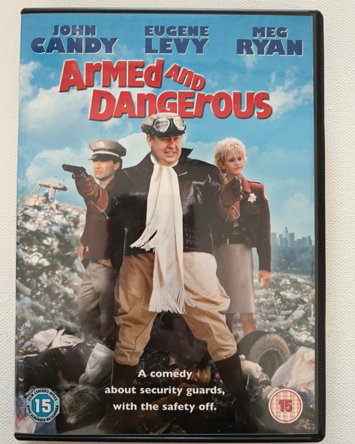 Armed and dangerous, Alle leeftijden, Verzenden, Zo goed als nieuw, Actiekomedie