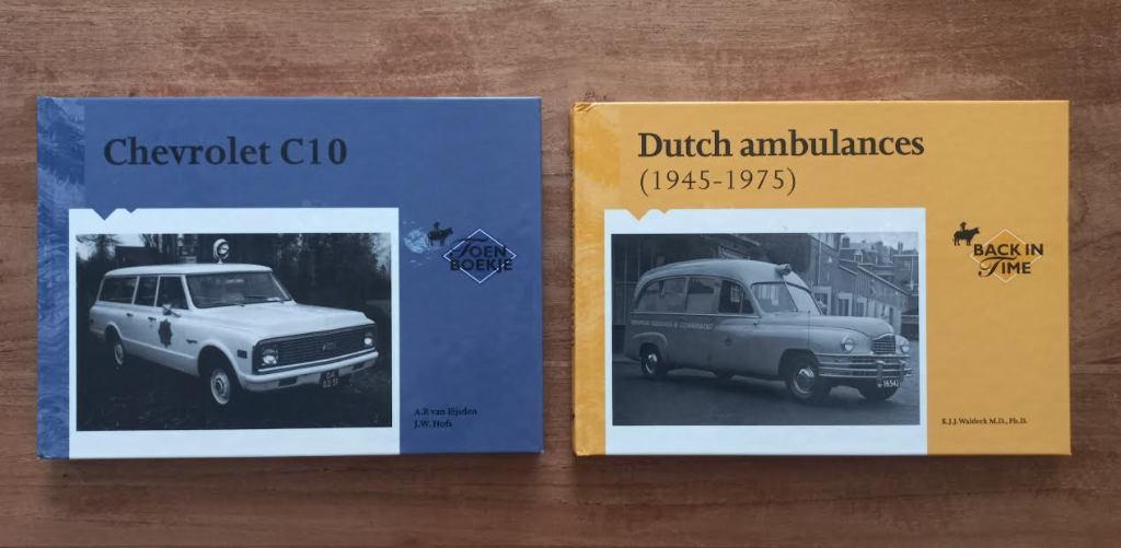 Chevrolet C10 Politie & Ambulance  - Dutch Ambulance., Ophalen of Verzenden, Zo goed als nieuw, Diverse auteurs, Overige vervoermiddelen