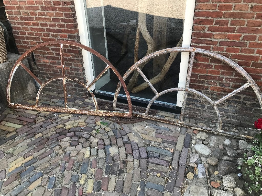 Brocante landelijke stalraam twee 2 stalramen half rond, Ophalen