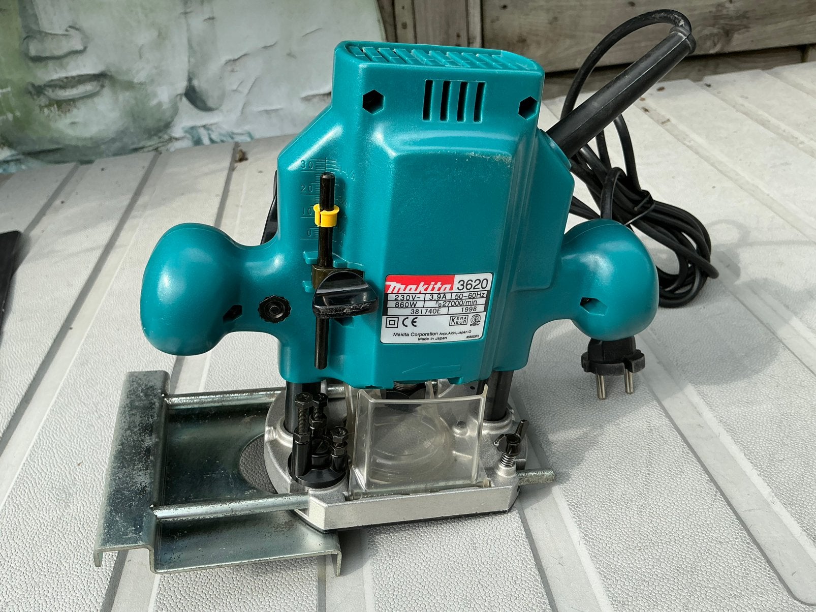 Makita 3620 bovenfrees. €85, Ophalen of Verzenden, Gebruikt, Elektrisch, Bovenfrees