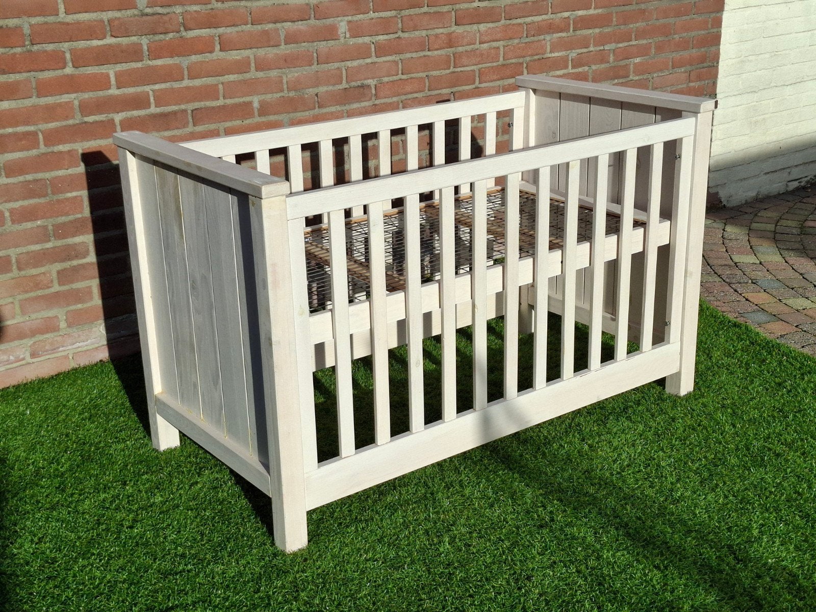 Houten Ledikantje - Wit geverfd, Ophalen, Gebruikt, Ledikant