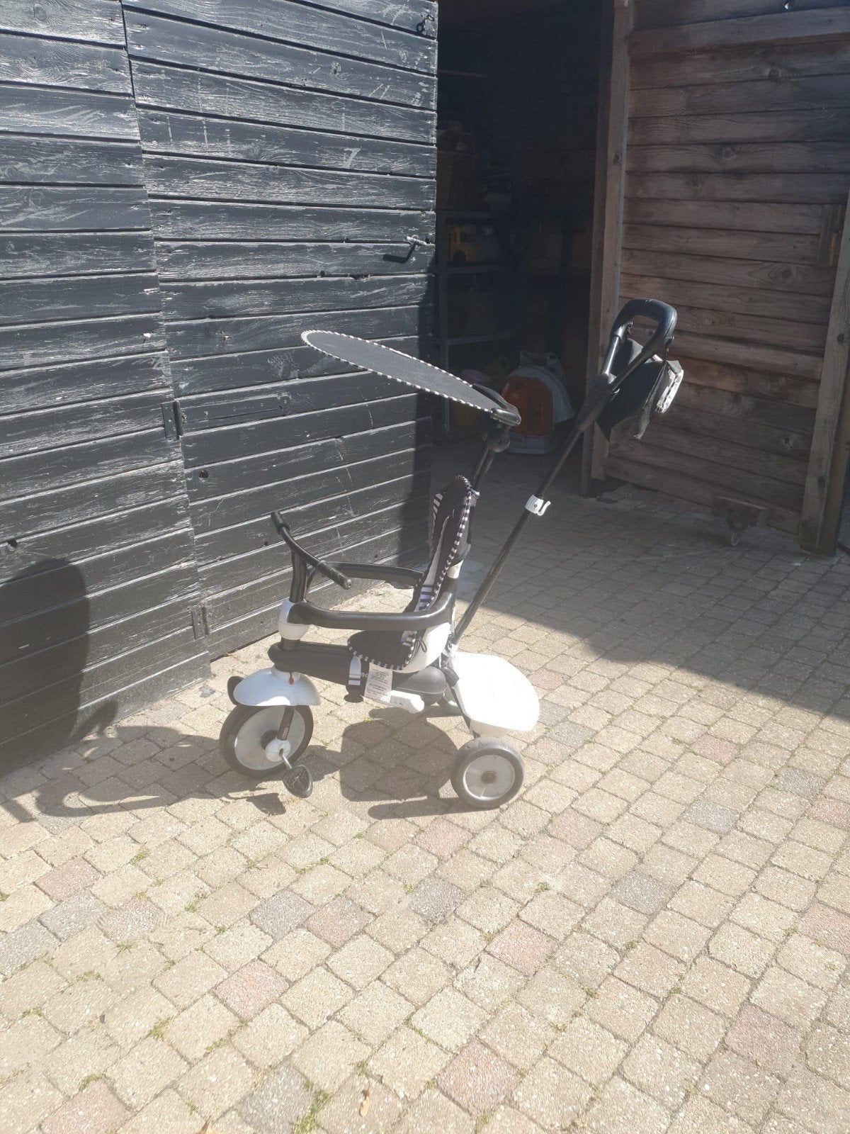 Driewieler SmarTrike 4-in-1 zwart/wit met duwstang, Ophalen, Zo goed als nieuw, Trapvoertuig