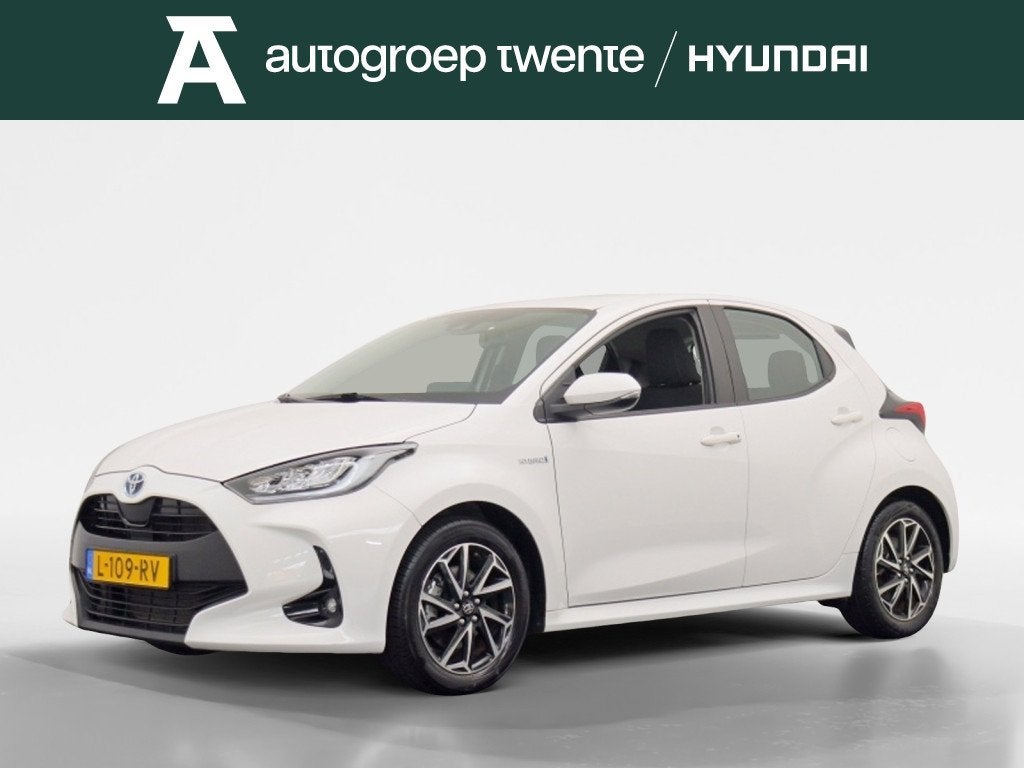 Toyota Yaris 1.5 Hybrid Dynamic | Trekhaak | Dealer onderhou, Dealer onderhouden, Gebruikt, 450 kg, 1490 cc