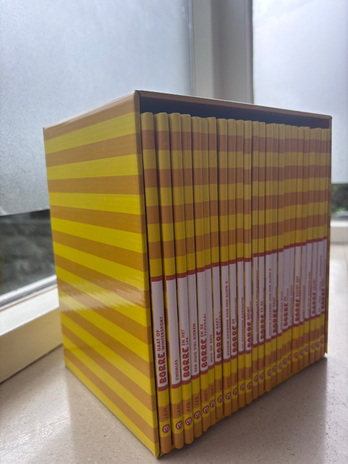 Borre leesboekjes complete set (24 delen) in cassette, Ophalen, Zo goed als nieuw