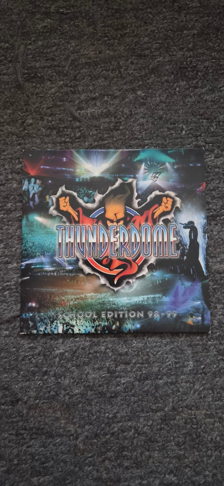 thunderdome schooledition 98-99, Ophalen of Verzenden, Zo goed als nieuw