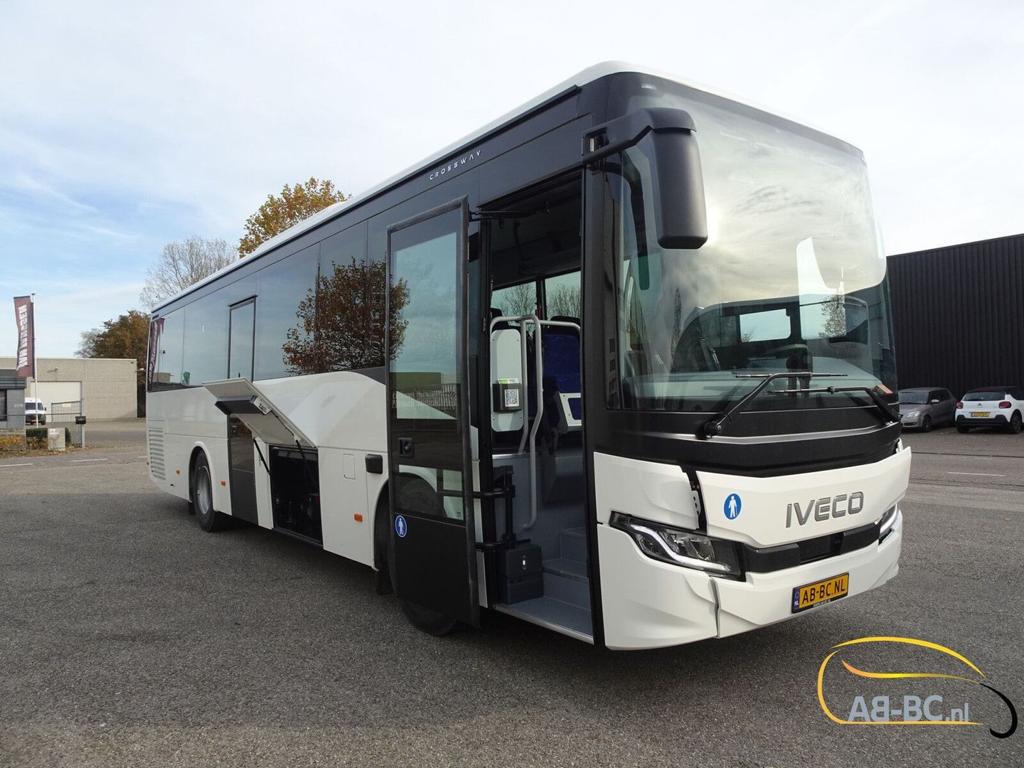 Iveco NEW 10.7 MTR Crossway 49 Seats + 14 Standees ADAS (2 p, Automaat, Iveco, Wit, Bedrijf
