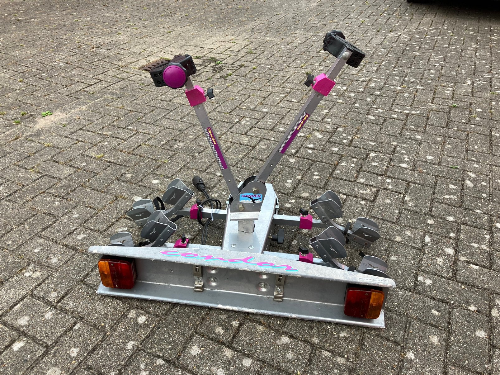 Spinder Condor fietsendrager voor 2 fietsen, Ophalen, 2 fietsen, Zo goed als nieuw, Trekhaakdrager