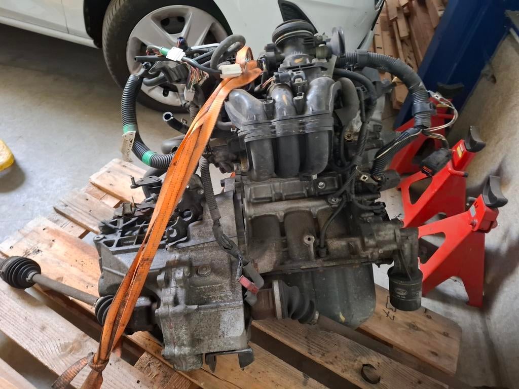 Complete motor en versnellingsbak Aygo, 107, C1, Auto-onderdelen, Ophalen of Verzenden, Gebruikt, Citroën