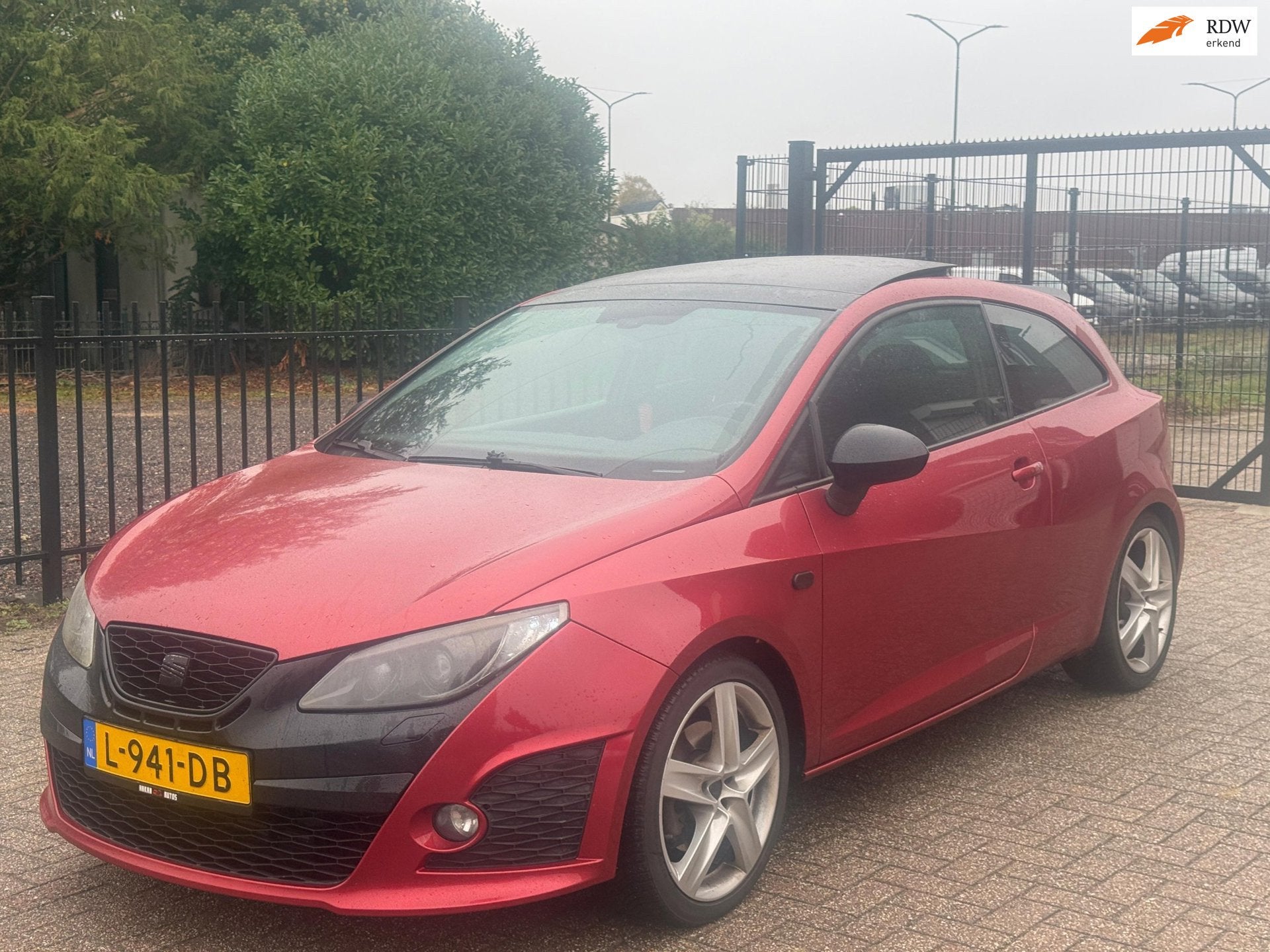 Seat Ibiza SC 1.4 TSI Cupra Bocanegra Stage 1 Pano, Auto's, Euro 5, Gebruikt, 4 cilinders, Ibiza